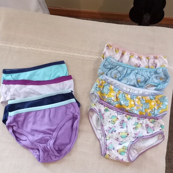 Accessories Girls Size 4 Panties 4 Character Pair And 4 Solid Color Pair Poshmark
